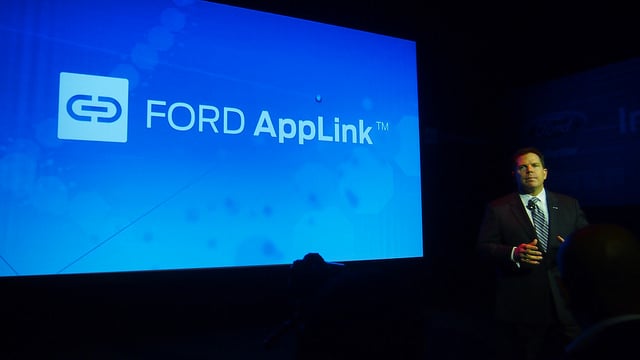 alt="Ford AppLink"