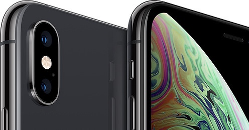 alt="iPhone XS"