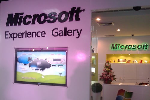 alt="Opening of Microsoft Experience Gallery"