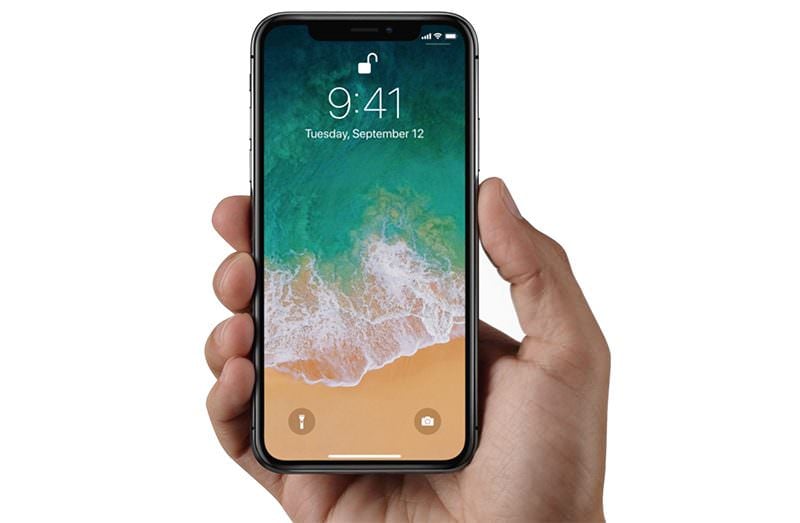 alt="iPhone X"