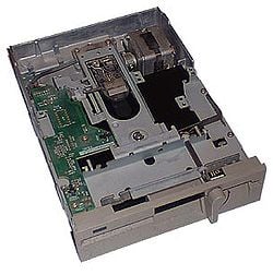 alt="http://upload.wikimedia.org/wikipedia/commons/thumb/0/0c/5.25_in._floppy_disk_drive_top.jpg/250px-5.25_in._floppy_disk_drive_top.jpg"