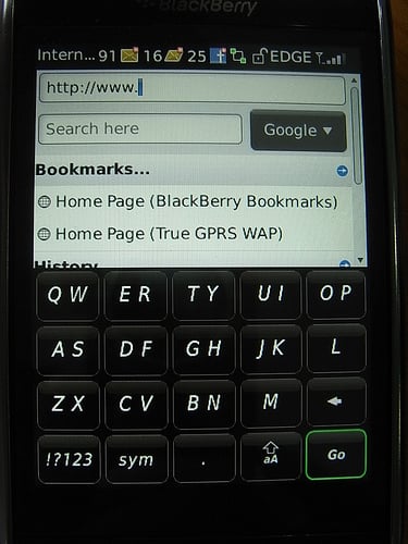 alt="BlackBerry Storm - Browser"