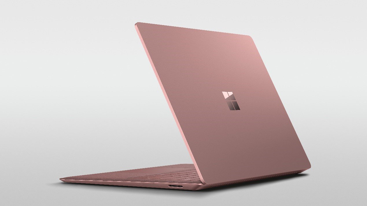 alt="Surface Laptop 2"