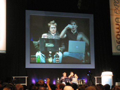 alt="Diggnation Live London"