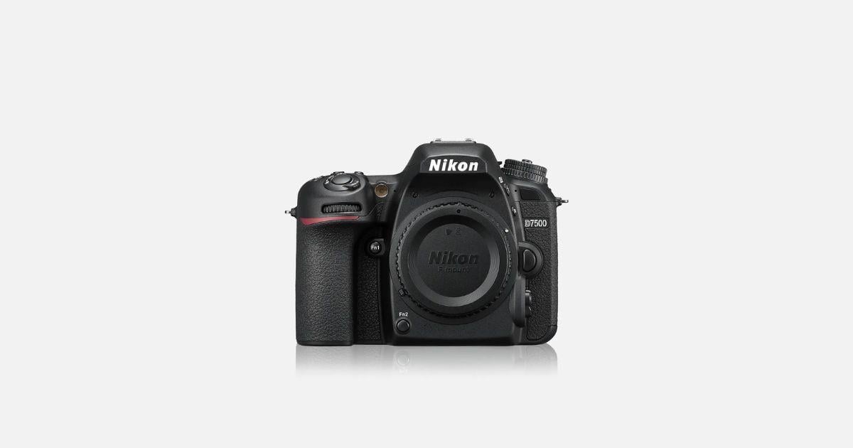 alt="Nikon D7500"