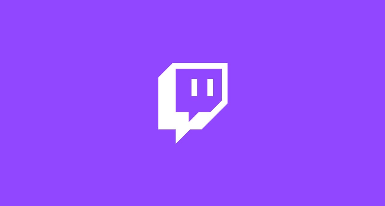 alt="Twitch Logo"