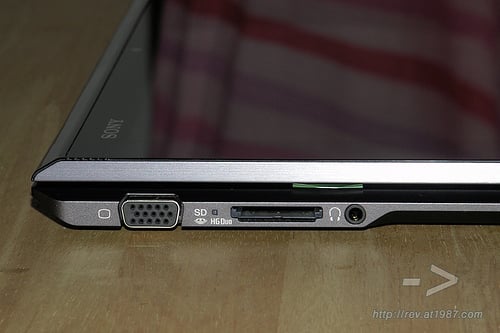 alt="Sony VAIO Duo 11"