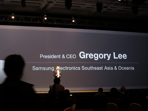 alt="Gregory Lee - Samsung Asia President"