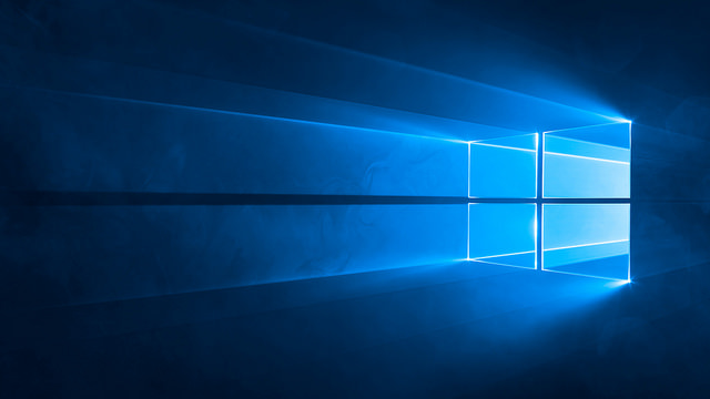 alt="windows_10_light_and_mirror_background_0"