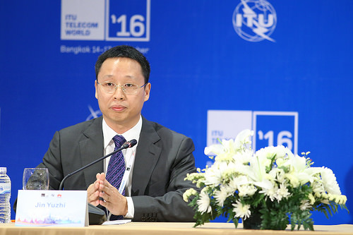 alt="Mr. Jin Yuzhi"